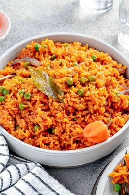  「Jollof Rice: A Celebration of Nigerian Cuisine」は、あなたの住まいを鮮やかに彩る、スパイスの魔法